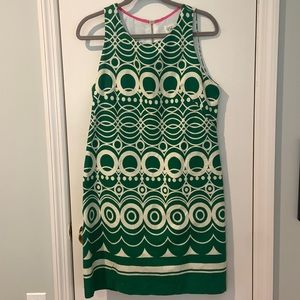 Green and Ivory sleeveless shift dress